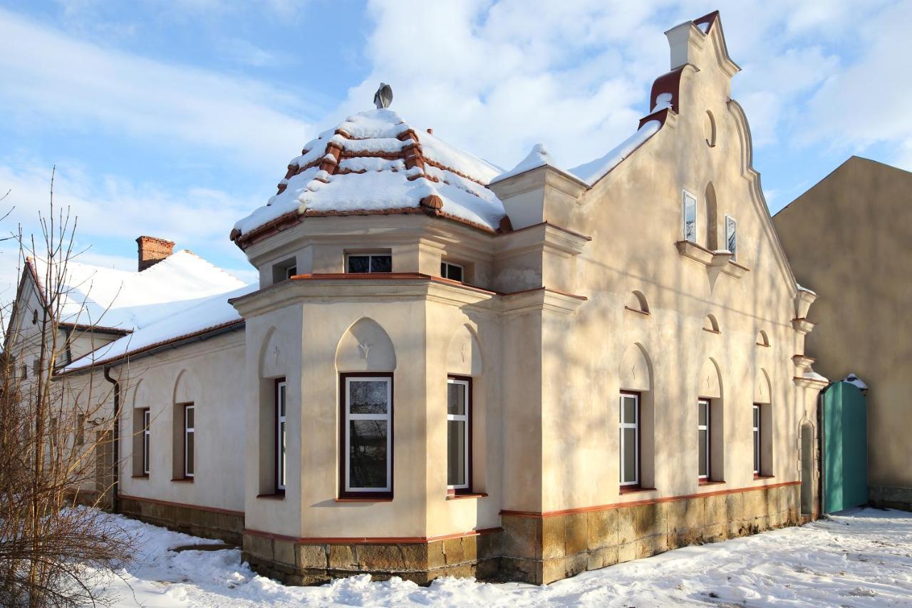 Lanškroun Aparthotel Brokes מראה חיצוני תמונה